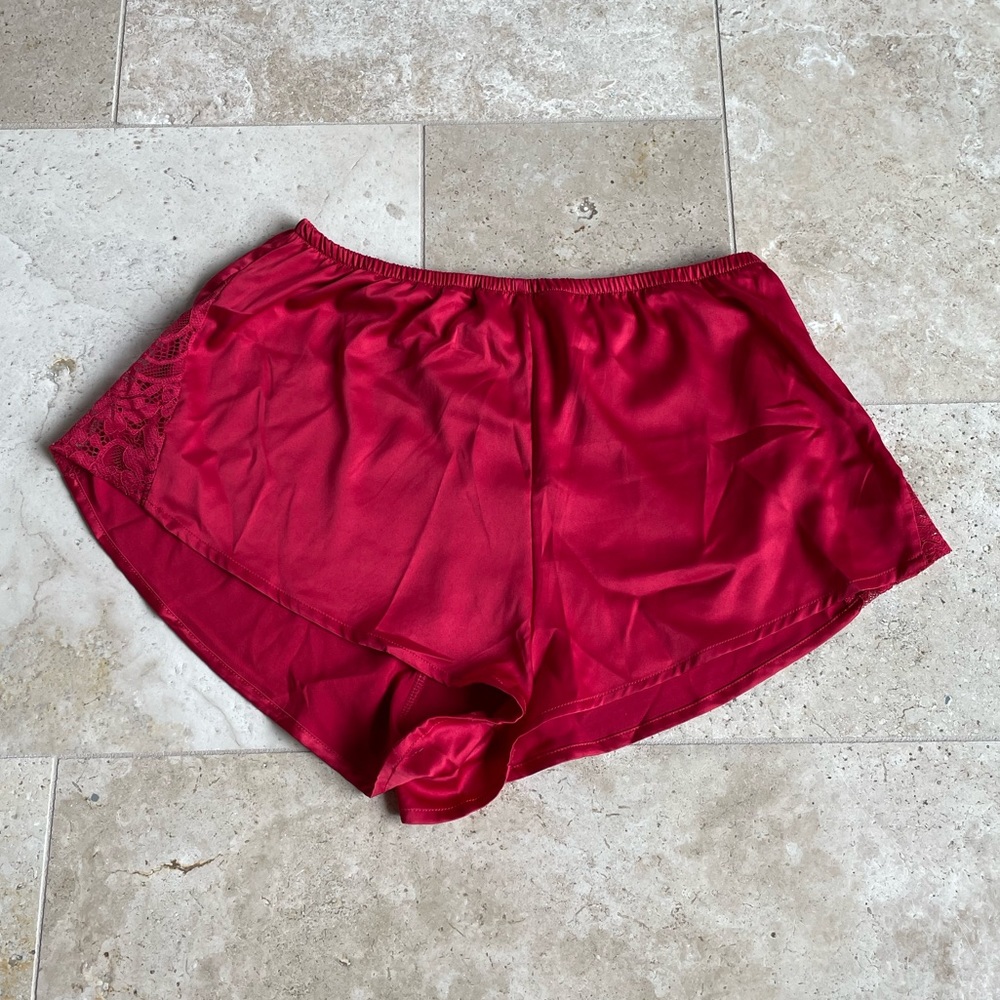 Garage Silk PJ Shorts | Size XS - Picture 2 of 4